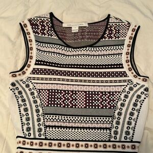 Diane Von Furstenberg Sleeveless knit dress Size S. EUC